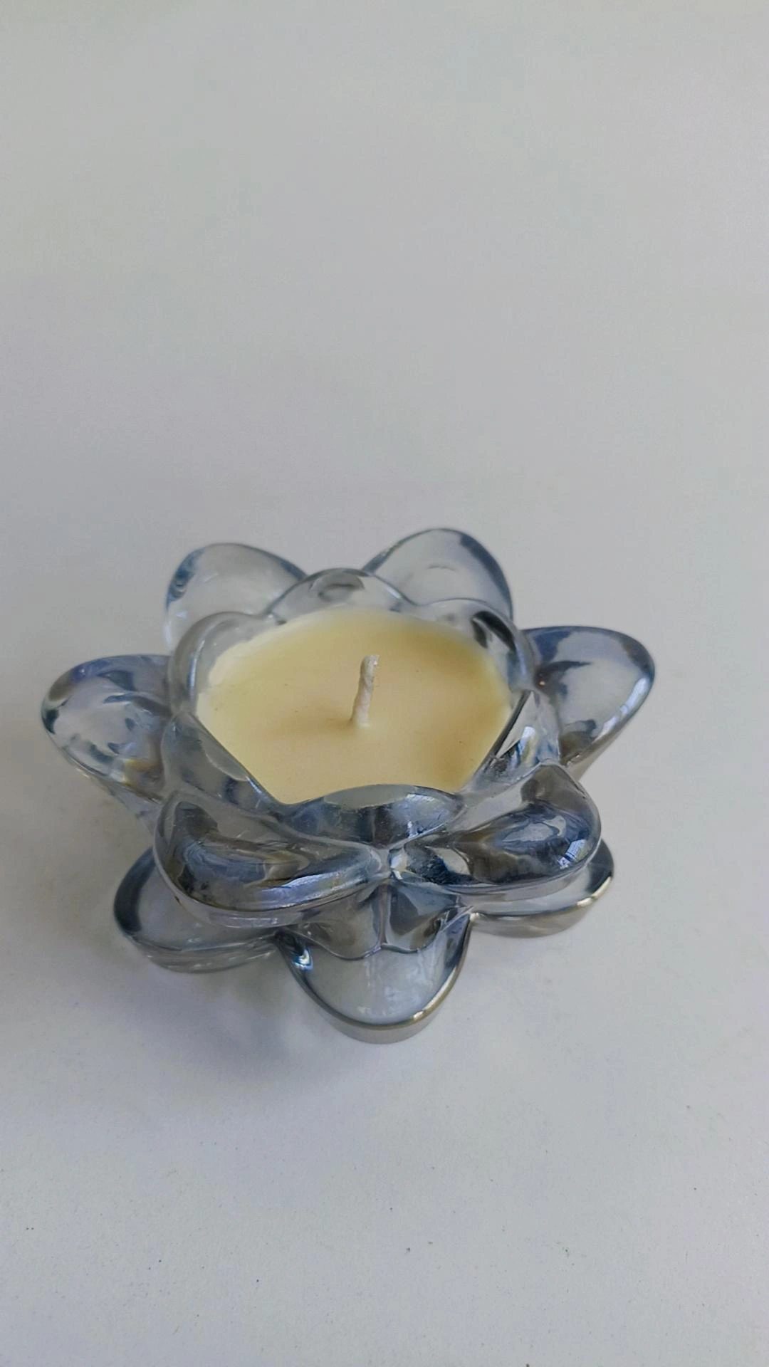 Crystal Lotus Glow Candle