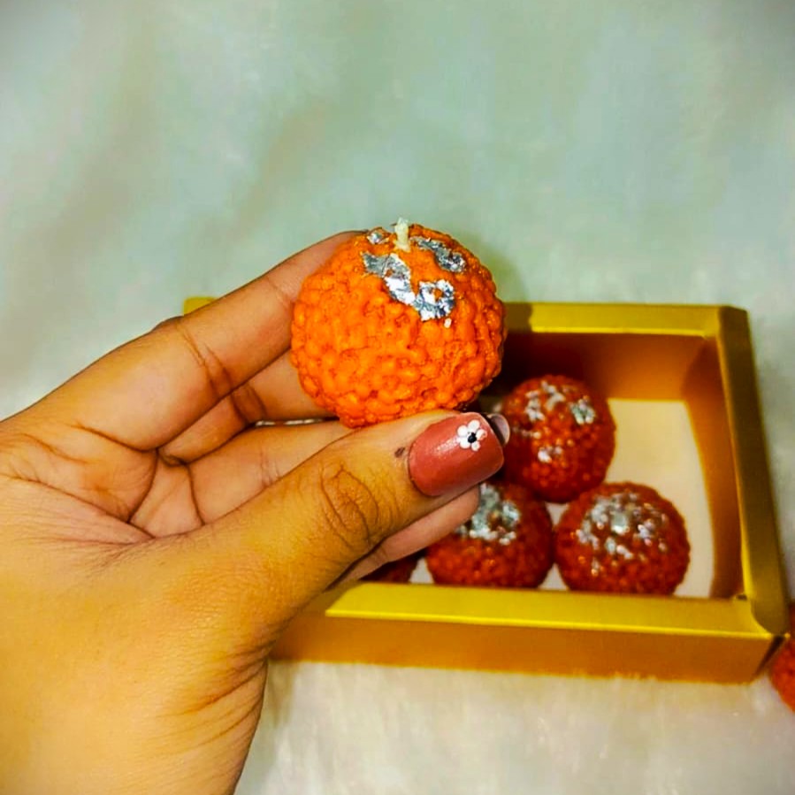 1 Laddu candle